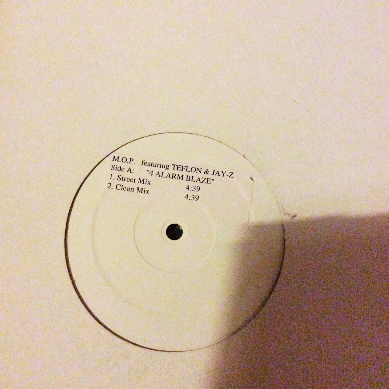 ◼️ M.O.P featuring Jay Z - 4 Alarm Blaze 12" vinyl record.