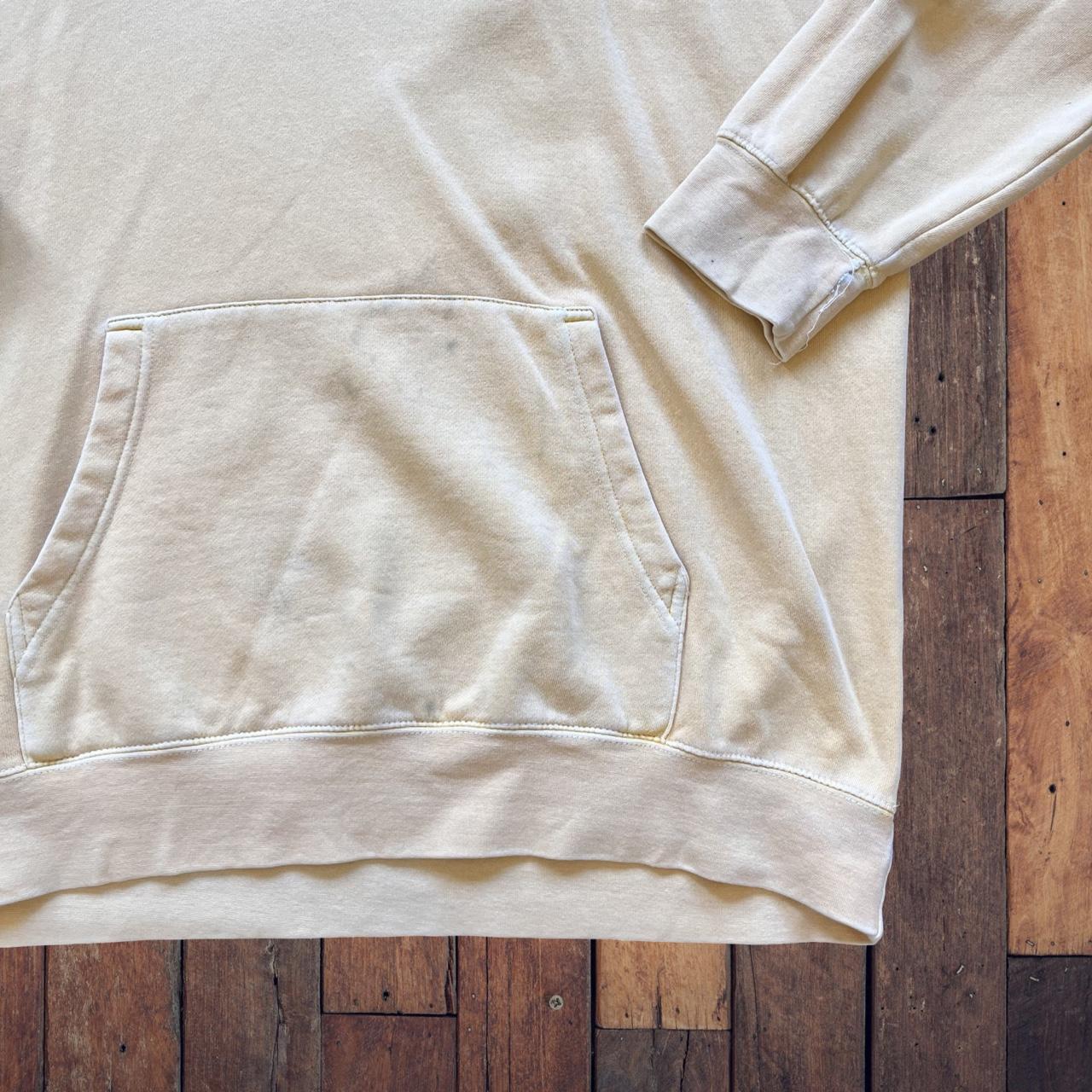 ◼️ Wu Tang Clan Hoodie has a couple of marks throughout as shown