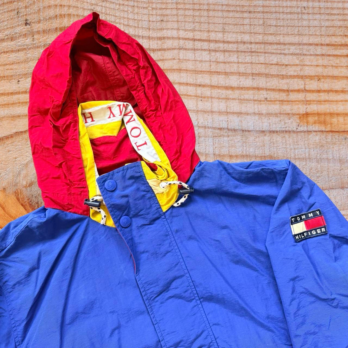 ◼️Vintage Tommy Hilfiger Spellout Jacket