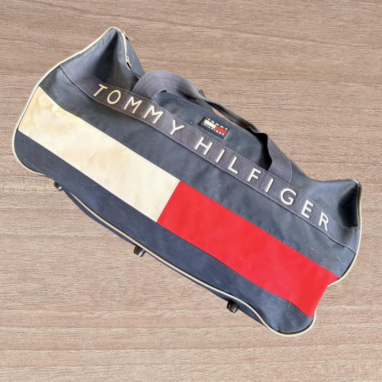 ◼️ Vintage Tommy Hilfiger Duffle Gym Bag