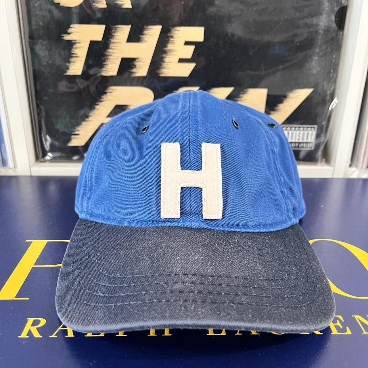 ◼️Tommy Hilfiger H Spellout Strapback Cap