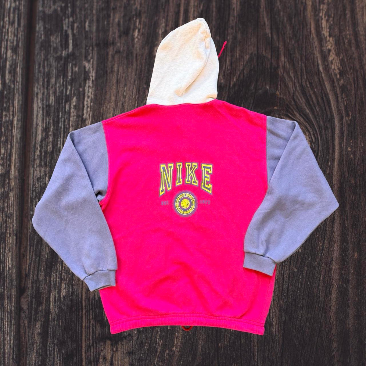 ◼️ Vintage Nike Colourblock Hoodie