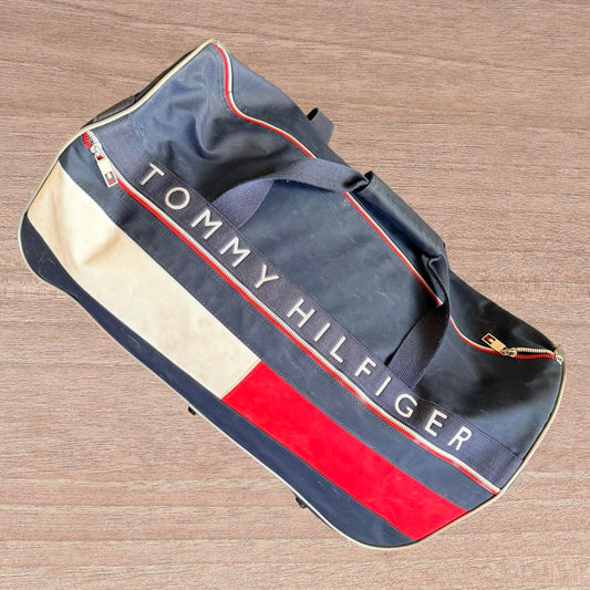 ◼️ Vintage Tommy Hilfiger Duffle Gym Bag