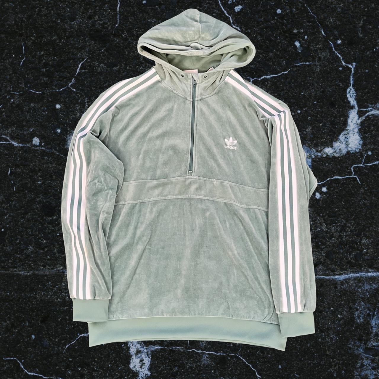 ◼️ Adidas Velour 3 Stripe Hoodie