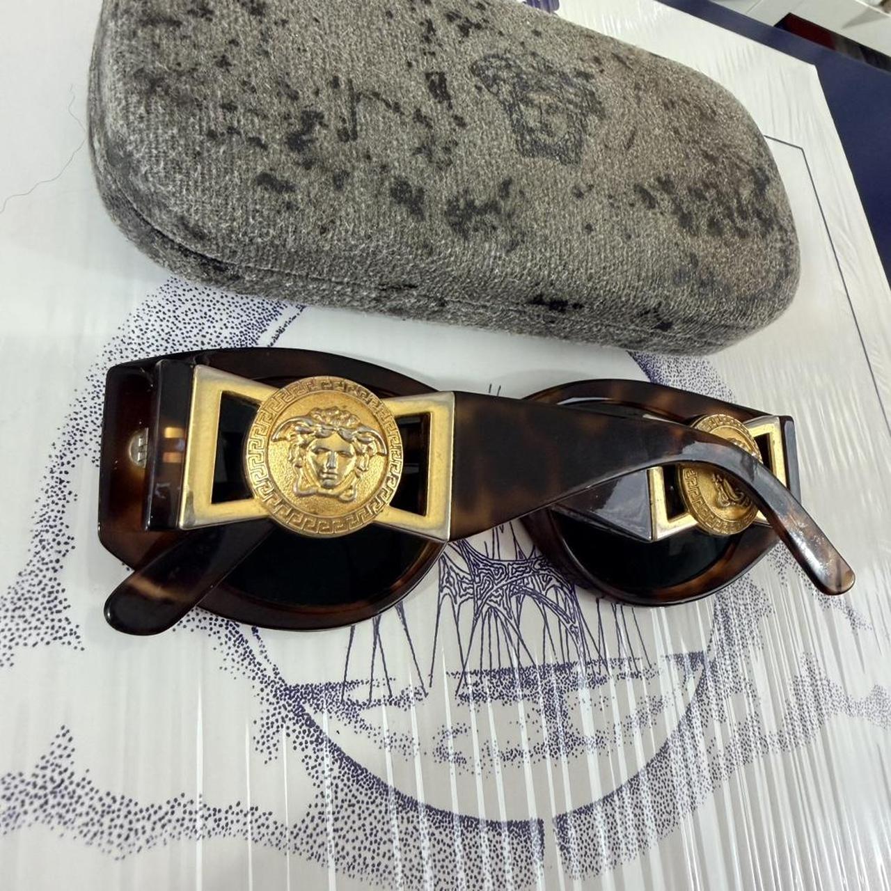◼️ Vintage Versace Medusa Head Gold Brown Tortoise Shell Unisex Sunglasses