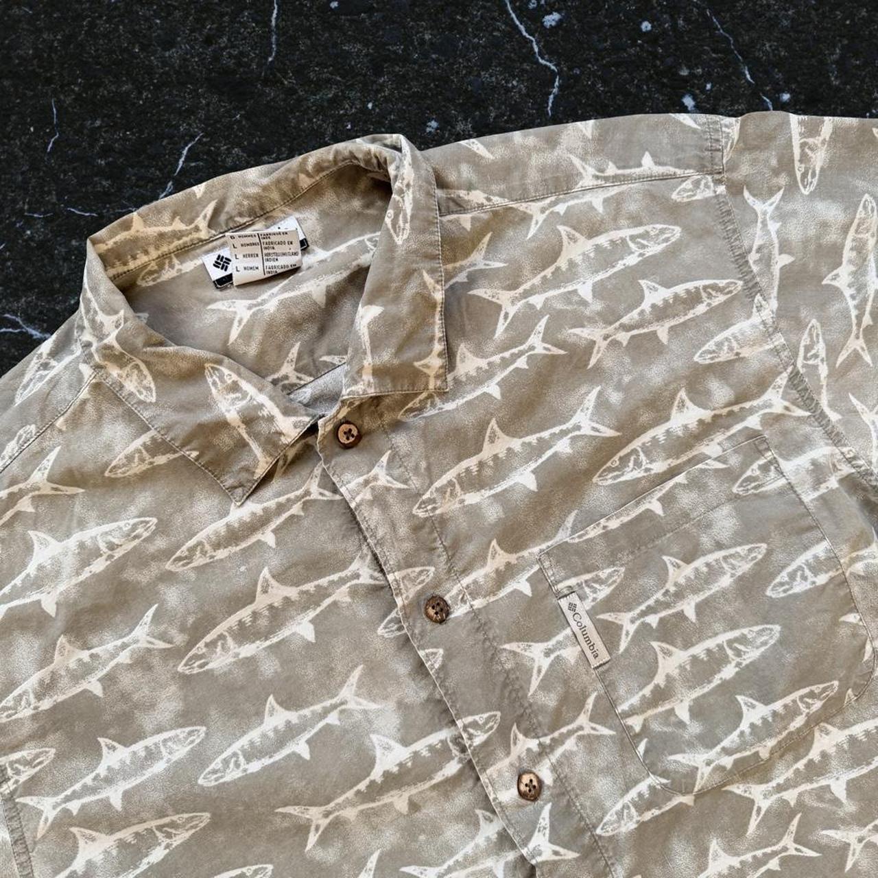 ◼️ Vintage Columbia All Over Print Fishing / Short Sleeve Shirt